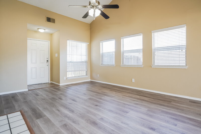 2,090/Mo, 1433 Grovecrest Dr Arlington, TX 76018 Misc View 5