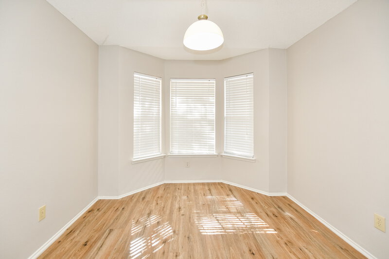 2,035/Mo, 1715 Duster Circle Arlington, TX 76018 Dining Room View
