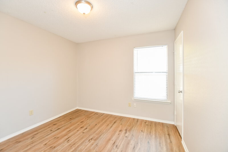 2,035/Mo, 1715 Duster Circle Arlington, TX 76018 Bedroom View
