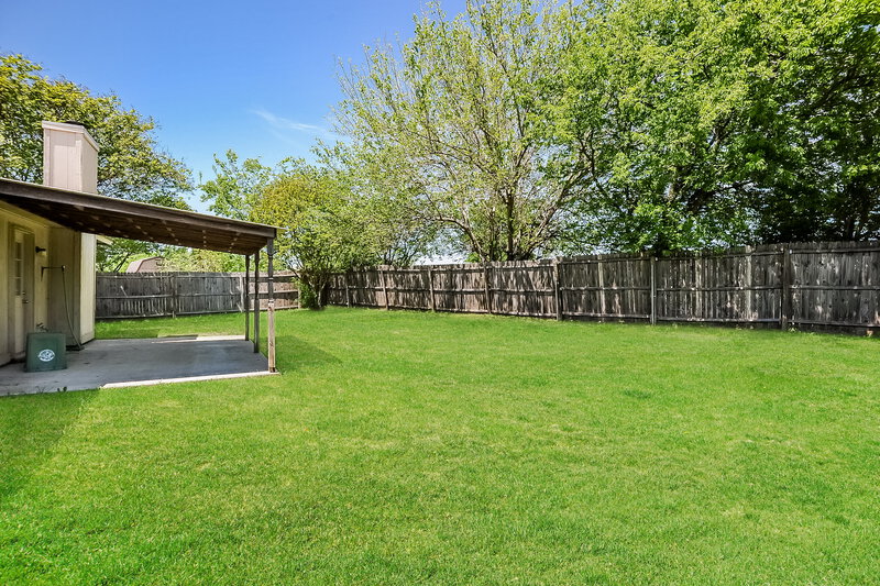 2,035/Mo, 1715 Duster Circle Arlington, TX 76018 Rear View 3
