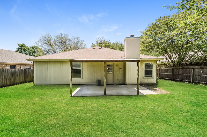2,035/Mo, 1715 Duster Circle Arlington, TX 76018 Rear View 5