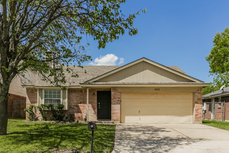2,280/Mo, 5532 Four Winds Dr Arlington, TX 76018 External View
