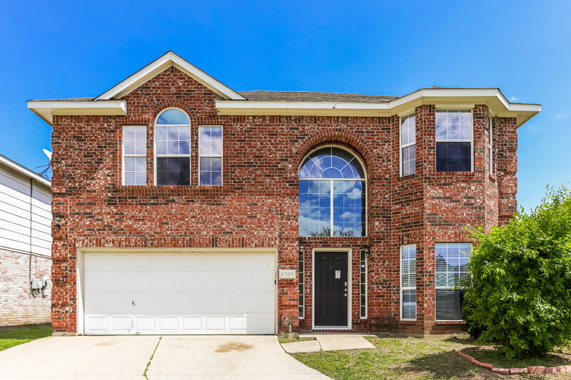 2,630/Mo, 5709 Creekhollow Dr Arlington, TX 76018 External View