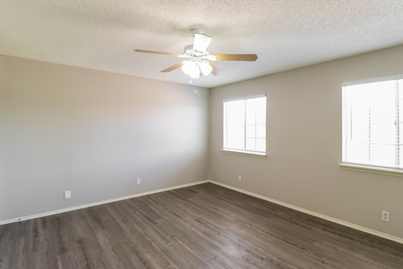 2,100/Mo, 4803 Glen Valley Dr Arlington, TX 76018 Bedroom View 3