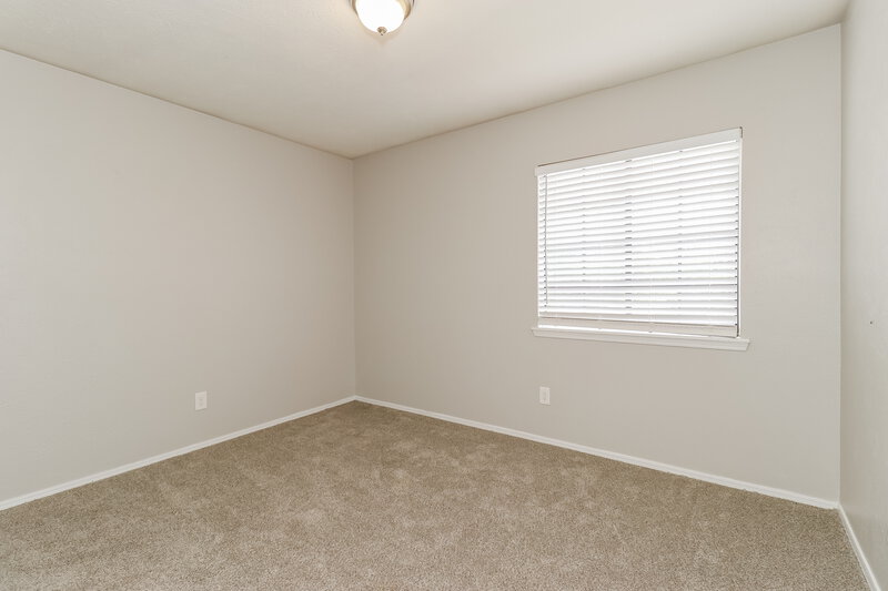 2,245/Mo, 1400 Barbara Ln Arlington, TX 76018 Bedroom View 2