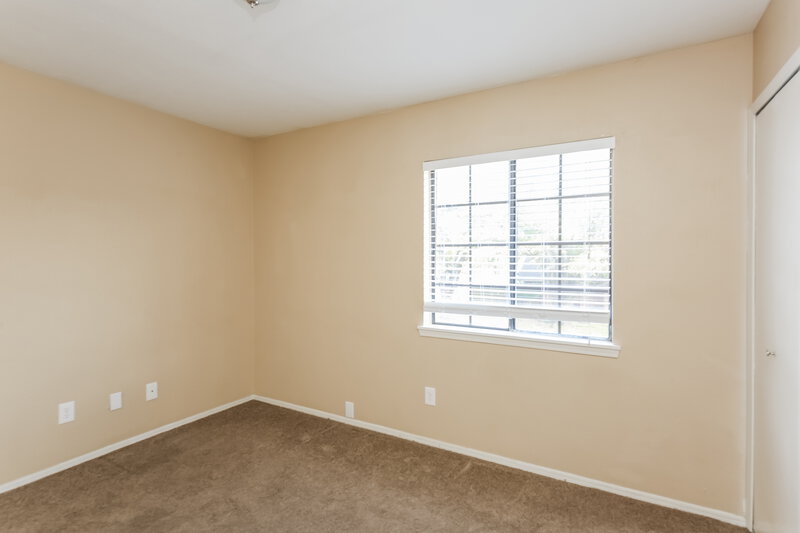 2,245/Mo, 1400 Barbara Ln Arlington, TX 76018 Bedroom View 5