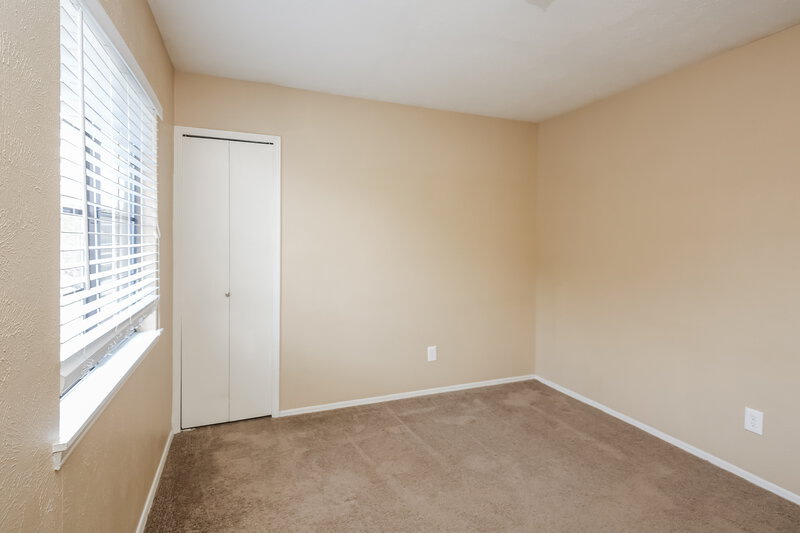 2,245/Mo, 1400 Barbara Ln Arlington, TX 76018 Bedroom View 7