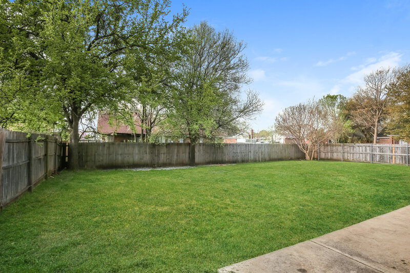 2,245/Mo, 1400 Barbara Ln Arlington, TX 76018 Exterior View