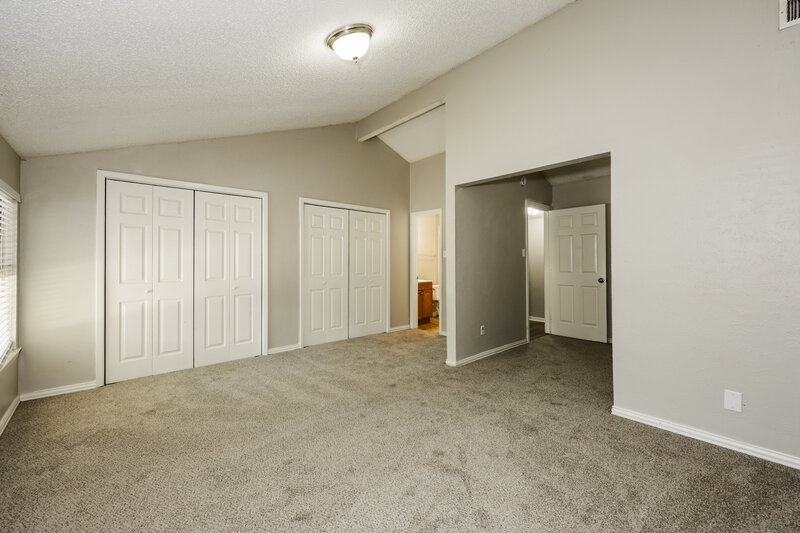 1,835/Mo, 720 Lake Crest Pkwy Azle, TX 76020 Main Bedroom View