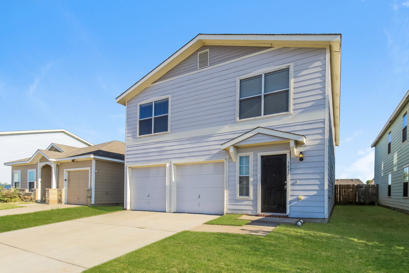 3,040/Mo, 1837 Wickham Dr Burleson, TX 76028 Front View 2