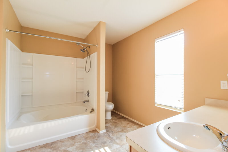 3,040/Mo, 1837 Wickham Dr Burleson, TX 76028 Main Bedroom View 4