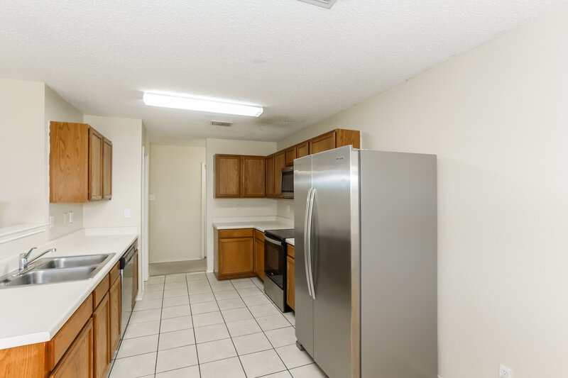 1,890/Mo, 129 Phlox Ln Burleson, TX 76028 Kitchen View