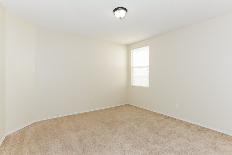 1,890/Mo, 129 Phlox Ln Burleson, TX 76028 Bedroom View