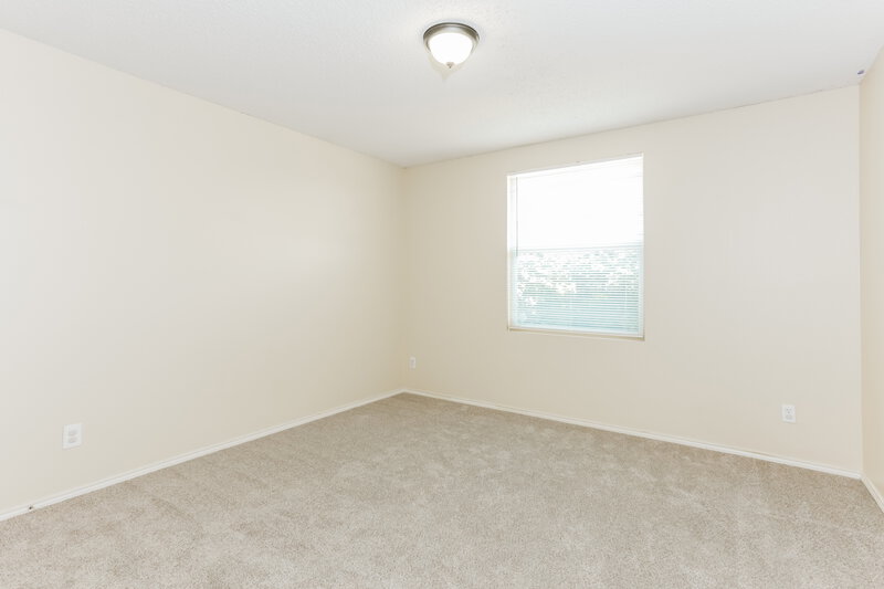 1,890/Mo, 129 Phlox Ln Burleson, TX 76028 Bedroom View 2