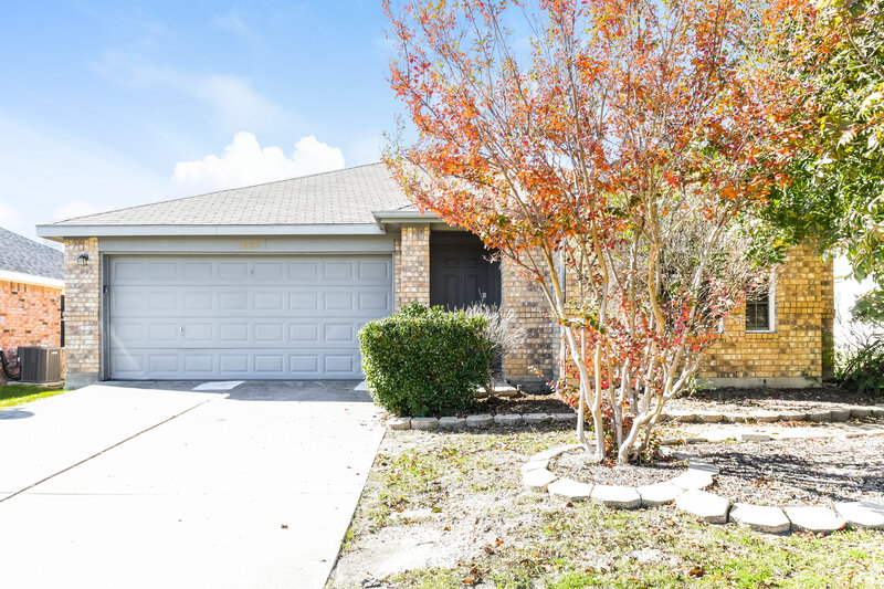 1,815/Mo, 1025 McKavett Dr Burleson, TX 76028 External View