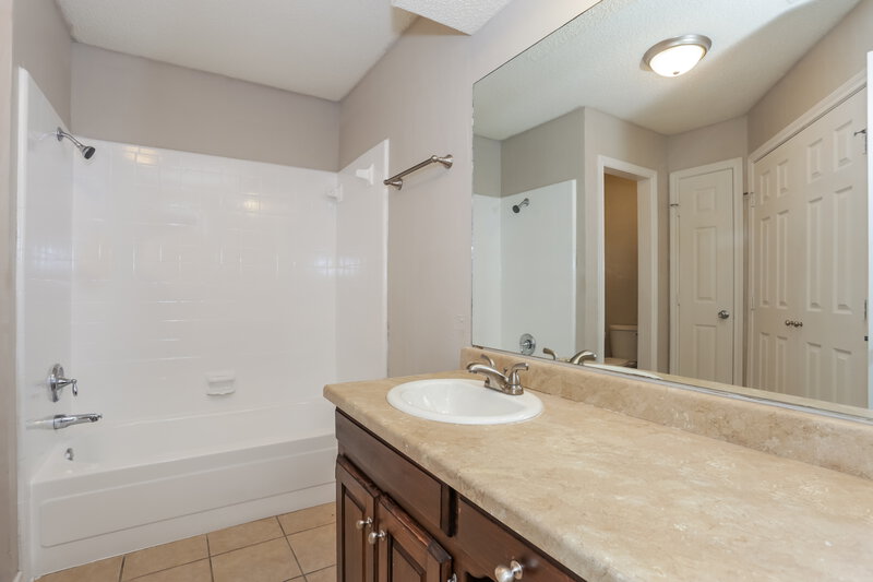 1,915/Mo, 617 Parkview Dr Burleson, TX 76028 Misc View 11