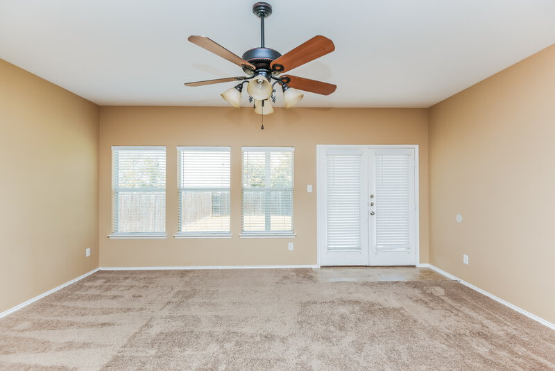 2,065/Mo, 12309 Hunters Crossing Ln Burleson, TX 76028 Living Room View