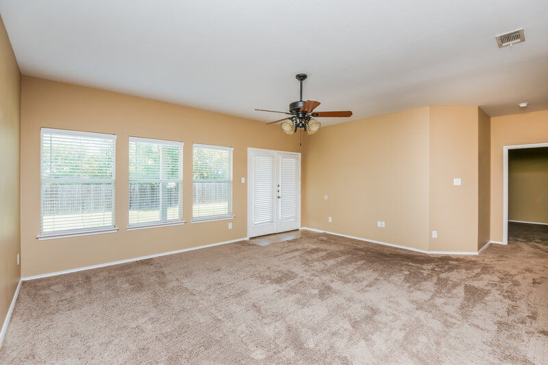 2,065/Mo, 12309 Hunters Crossing Ln Burleson, TX 76028 Living Room View 2