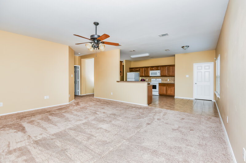 2,065/Mo, 12309 Hunters Crossing Ln Burleson, TX 76028 Living Room View 3