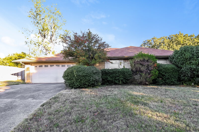 2,205/Mo, 752 Aspen Ct Hurst, TX 76054 External View