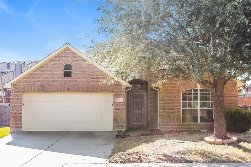 2,475/Mo, 1414 Cowtown Dr Mansfield, TX 76063 External View