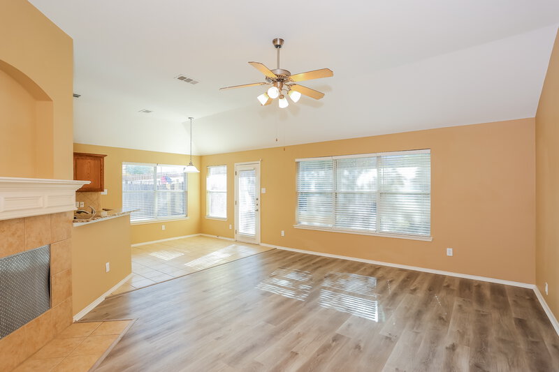 2,475/Mo, 1414 Cowtown Dr Mansfield, TX 76063 Living Room View 3