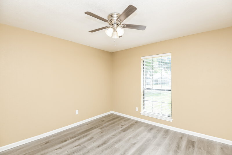 1,715/Mo, 224 N Bugle Dr Fort Worth, TX 76108 Bedroom View 2