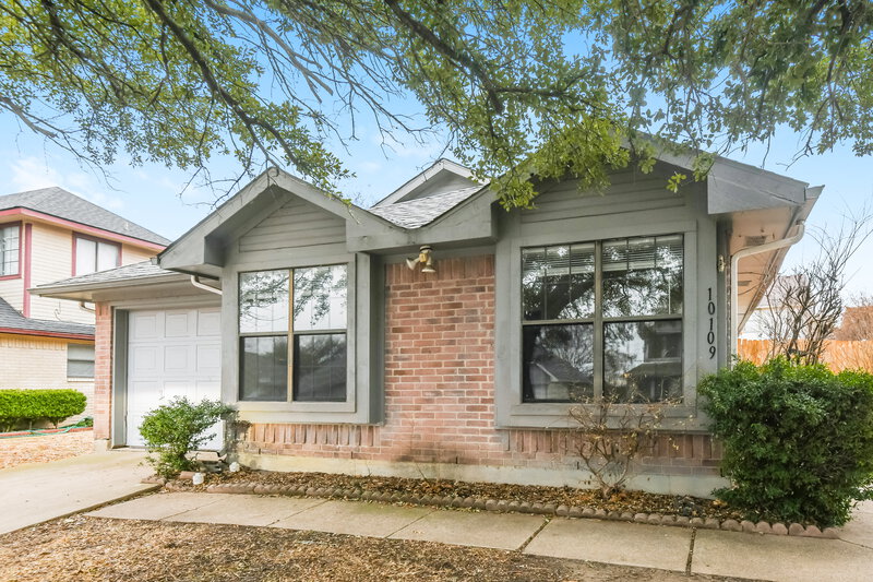 1,910/Mo, 10109 Leatherwood Dr Fort Worth, TX 76108 External View