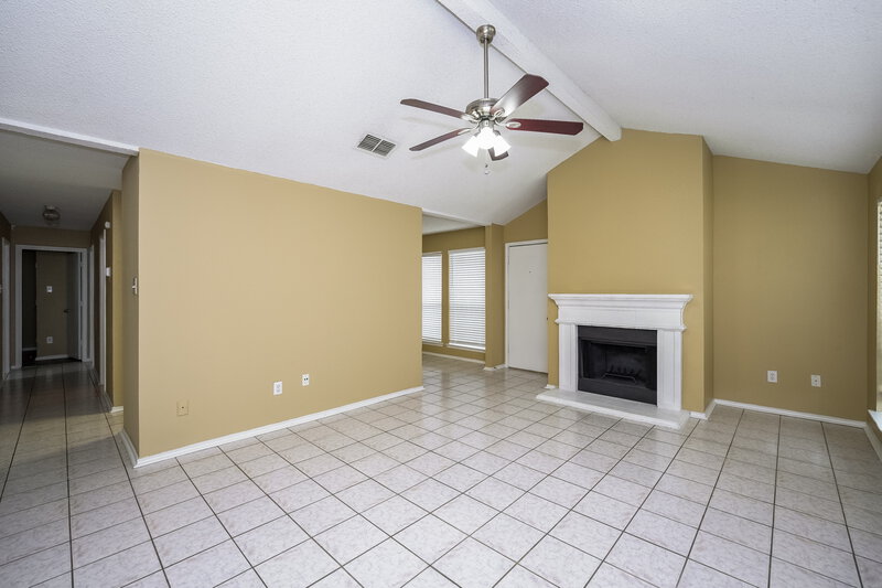 1,765/Mo, 2605 Trabuco Canyon Rd Fort Worth, TX 76108 Misc View 2