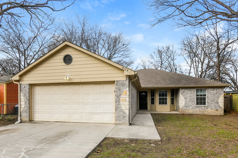 2,120/Mo, 9124 Rowland St White Settlement, TX 76108 External View