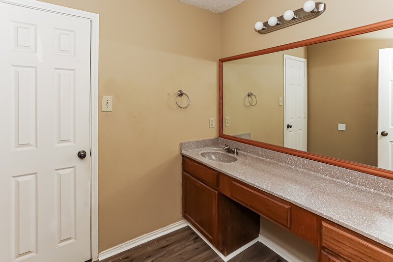 2,060/Mo, 10104 Pack Saddle Trail Fort Worth, TX 76108 Main Bedroom View 2