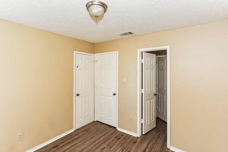 2,060/Mo, 10104 Pack Saddle Trail Fort Worth, TX 76108 Bedroom View 4