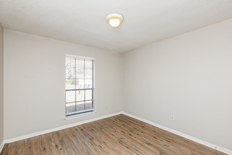 1,895/Mo, 7528 Beckwood Dr Fort Worth, TX 76112 Bedroom View 2
