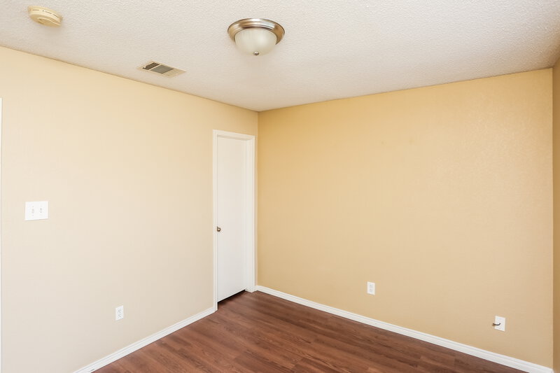 2,120/Mo, 7840 Whitney Ln Fort Worth, TX 76112 Bedroom View 2