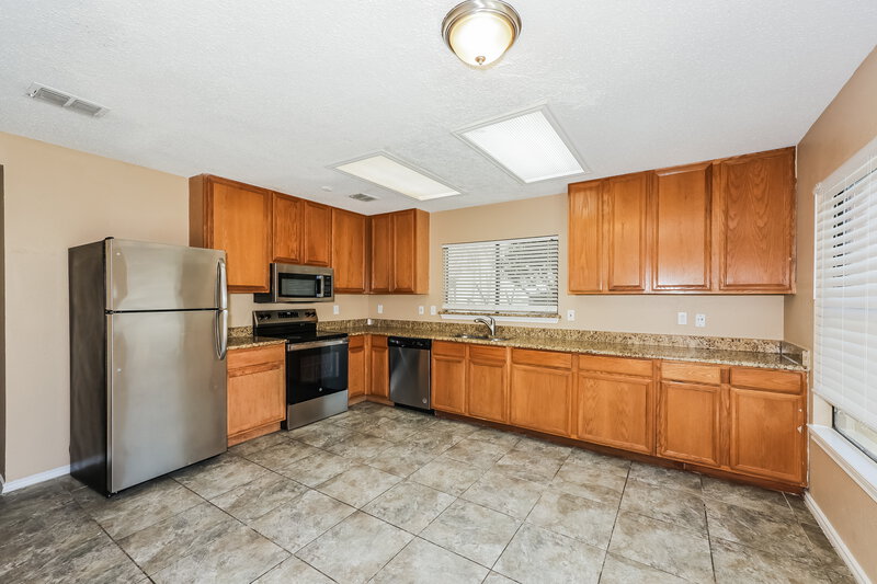 2,095/Mo, 3505 Chapel Pointe Trail Fort Worth, TX 76116 Kitchen View
