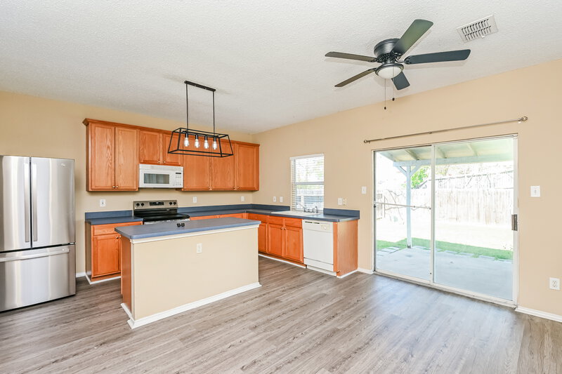 2,240/Mo, 10172 Chapel Springs Trail Fort Worth, TX 76116 Dining Room View