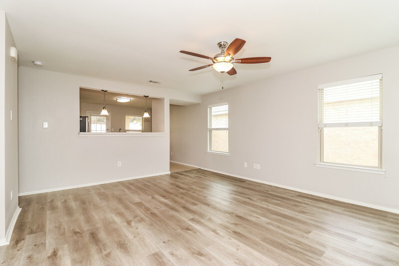 2,080/Mo, 2233 Sims Dr Fort Worth, TX 76119 Living Room View 3