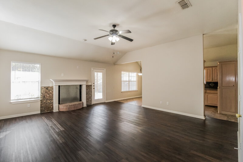 2,210/Mo, 6325 Hartman Rd Forest Hill, TX 76119 Misc View 2