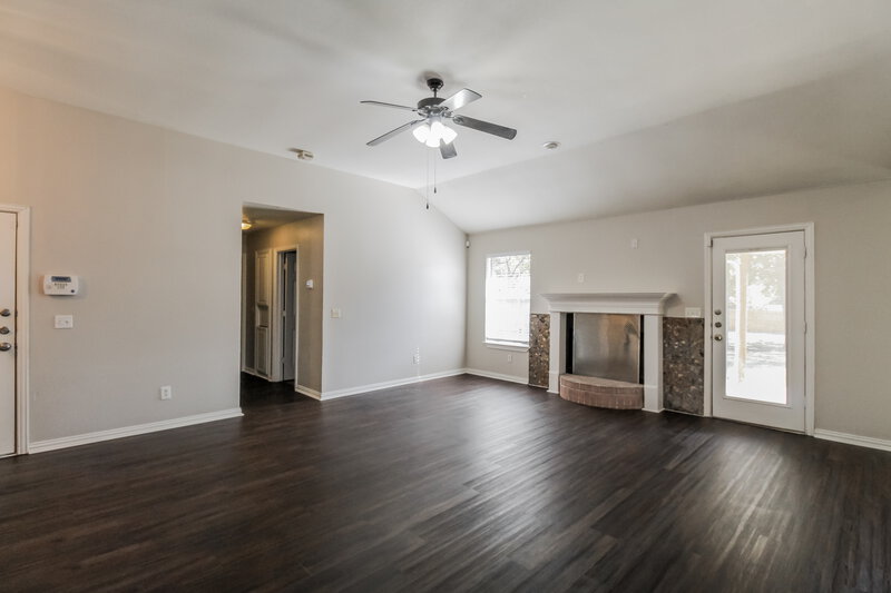 2,210/Mo, 6325 Hartman Rd Forest Hill, TX 76119 Misc View 3