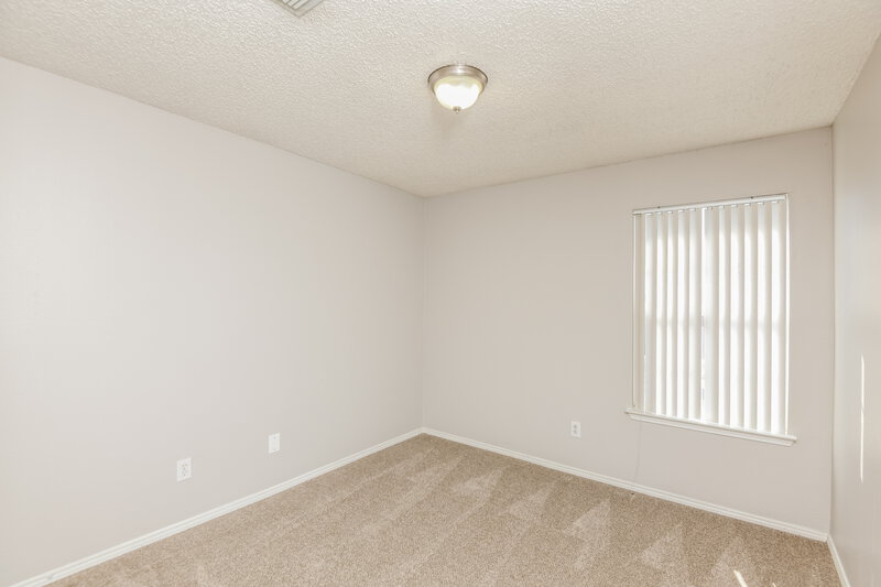 1,910/Mo, 8012 Whitney Ln Fort Worth, TX 76120 Bedroom View 2