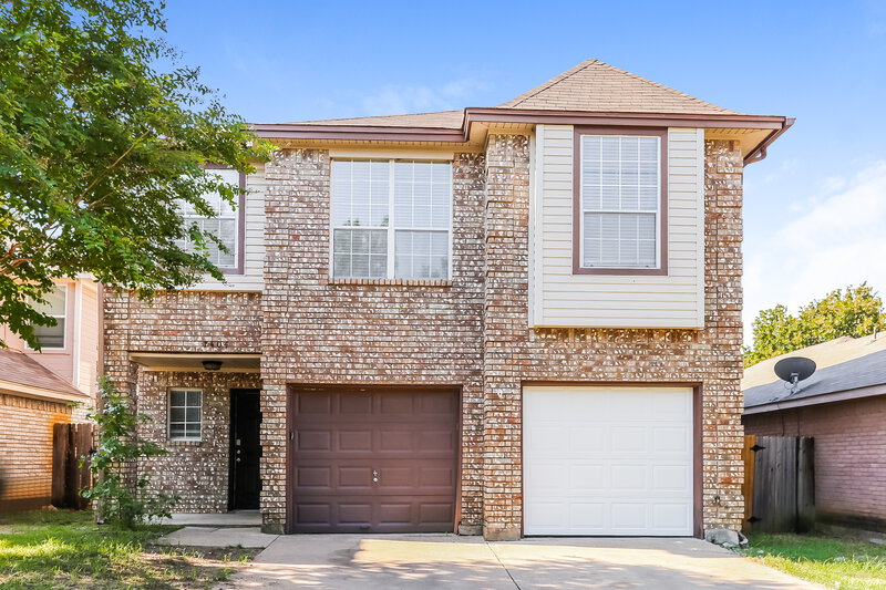 2,395/Mo, 7404 Arbor Park Dr Fort Worth, TX 76120 External View