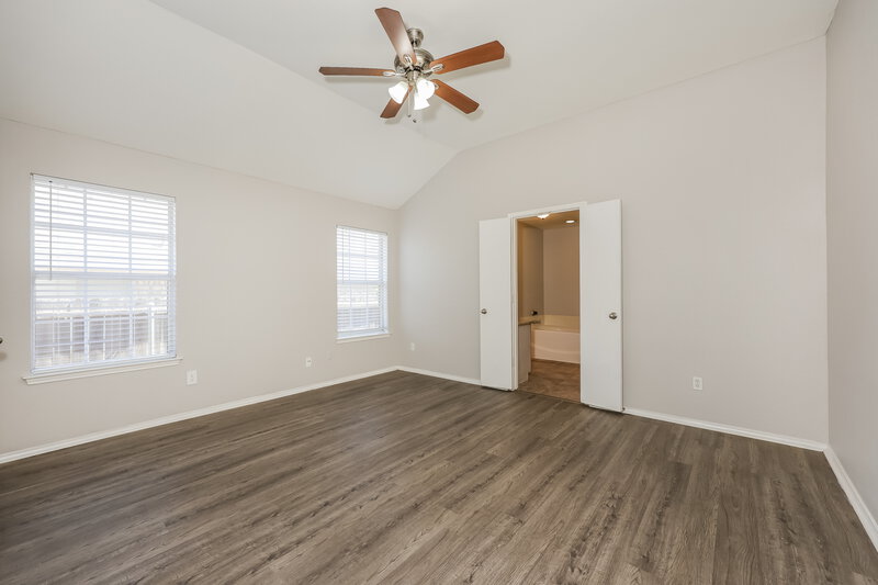 0/Mo, 7448 Ashcroft Circle Fort Worth, TX 76120 Main Bedroom View 2