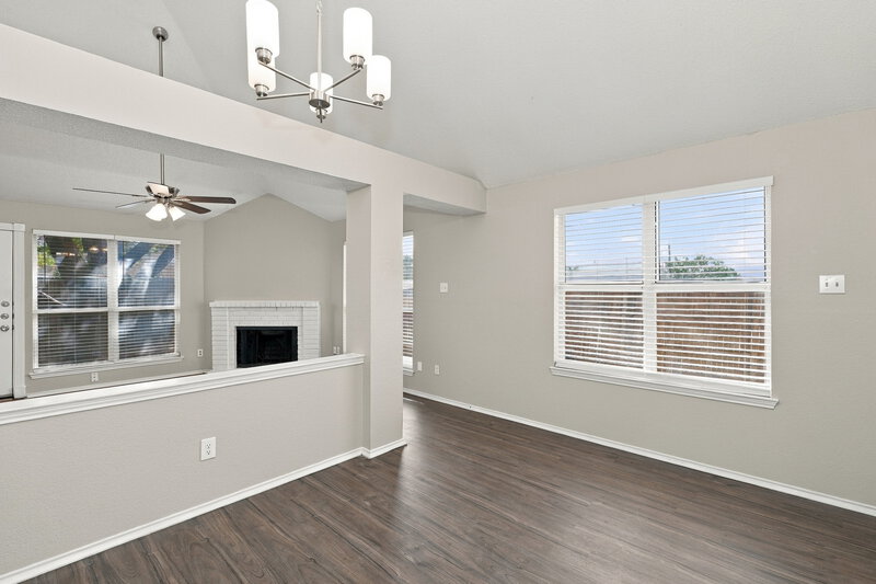 1,765/Mo, 7400 Ashcroft Circle Fort Worth, TX 76120 Dining Room View 2