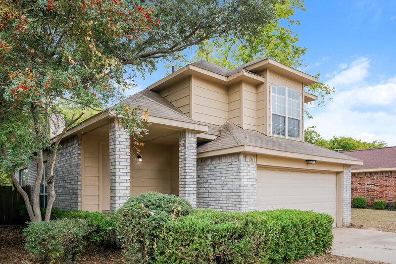 2,085/Mo, 7456 Arbor Hill Dr Fort Worth, TX 76120 Front View