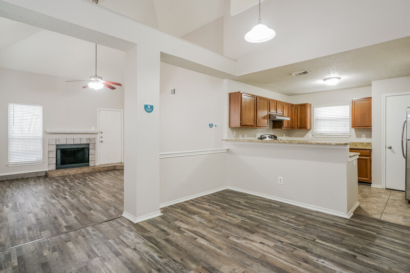 2,085/Mo, 7456 Arbor Hill Dr Fort Worth, TX 76120 Dining Room View