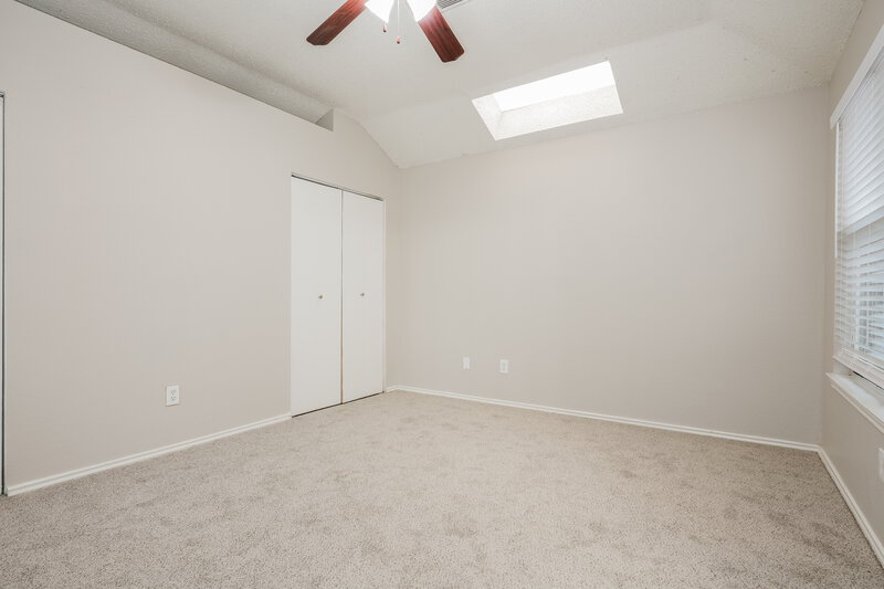 2,085/Mo, 7456 Arbor Hill Dr Fort Worth, TX 76120 Main Bedroom View