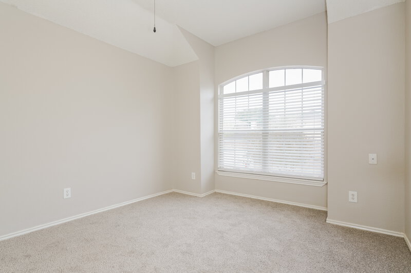 2,085/Mo, 7456 Arbor Hill Dr Fort Worth, TX 76120 Bedroom View