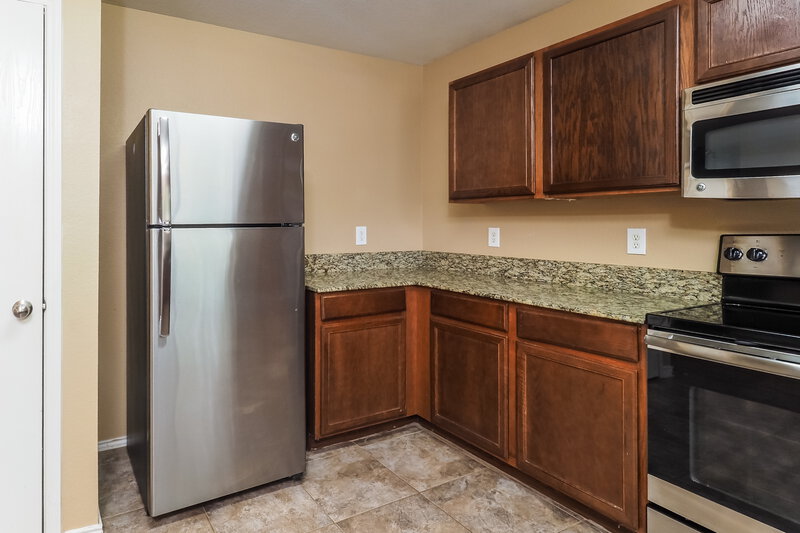 2,130/Mo, 8105 Colbi Ln Fort Worth, TX 76120 Kitchen View 4