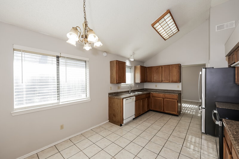 2,100/Mo, 3309 Creekwood Ln Fort Worth, TX 76123 Breakfast Nook View
