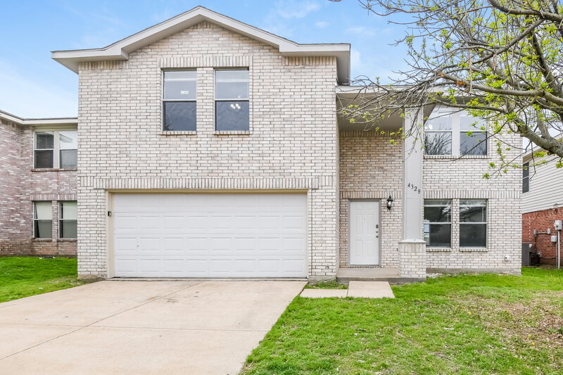 2,570/Mo, 4329 Meadowknoll Dr Fort Worth, TX 76123 External View